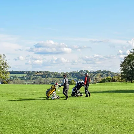 בית נופש Lovely In With Wifi דוביל